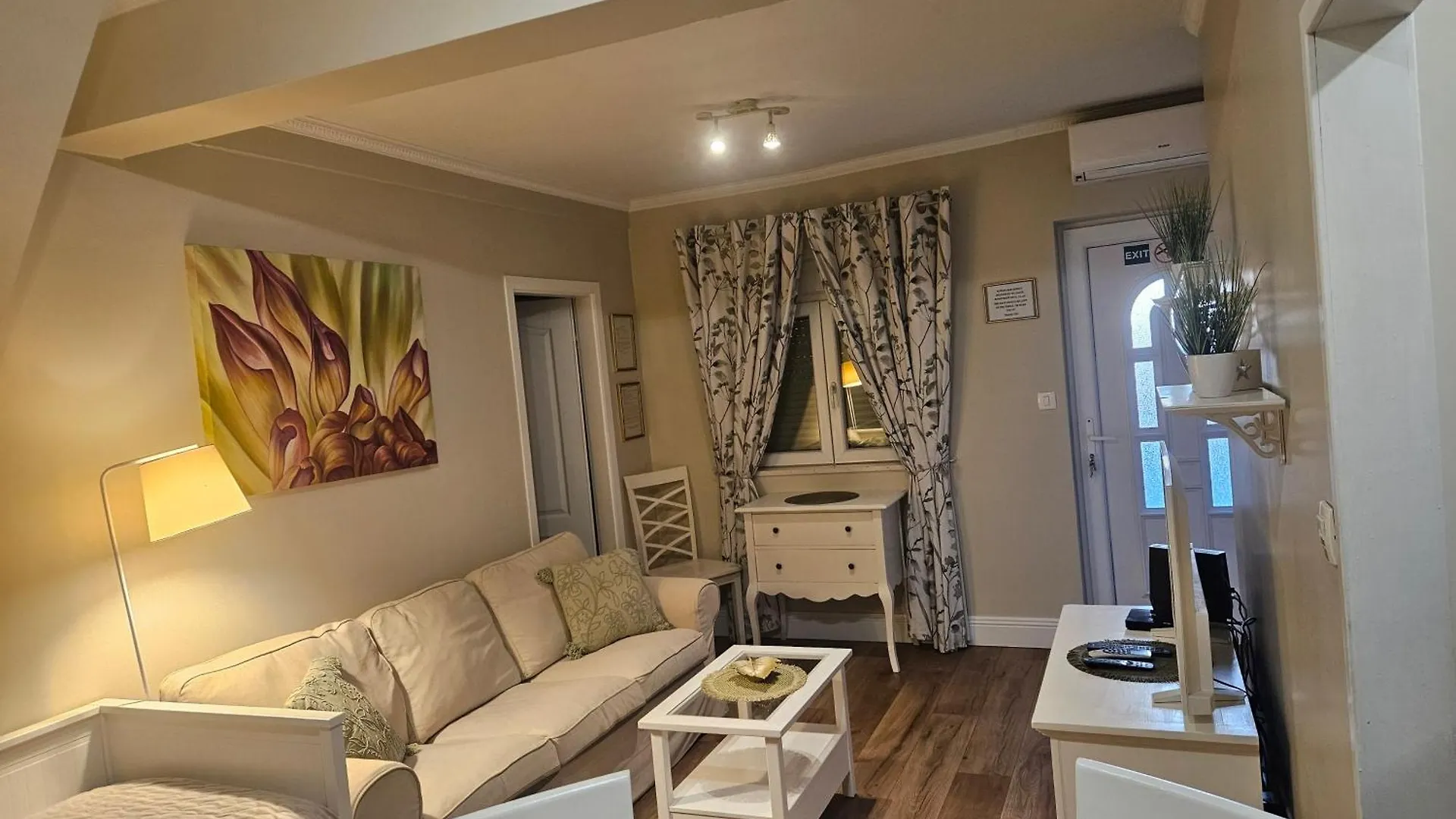 Serenity Beach Apartments Split Hırvatistan