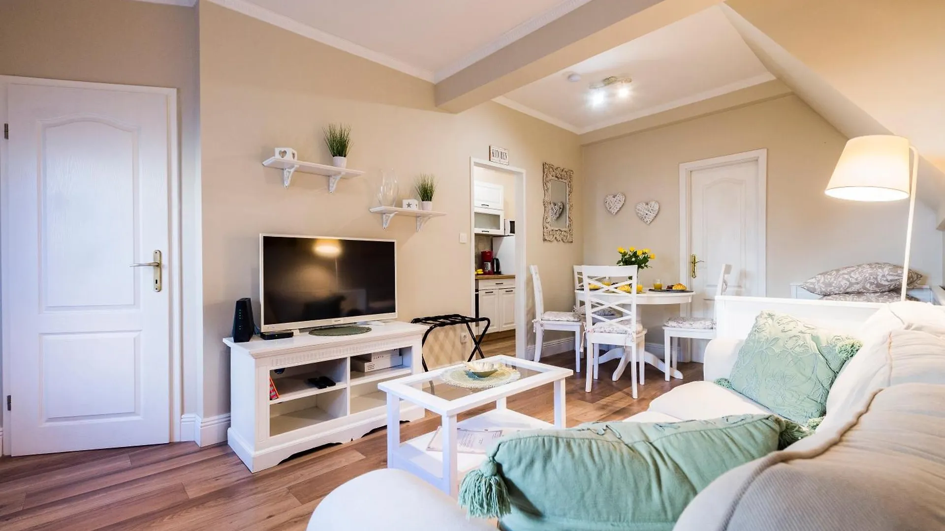 Serenity Beach Apartments Split