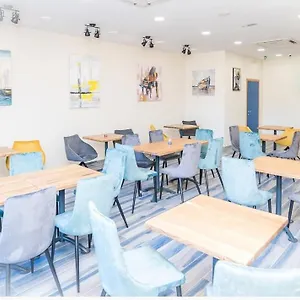 Ai Hostel