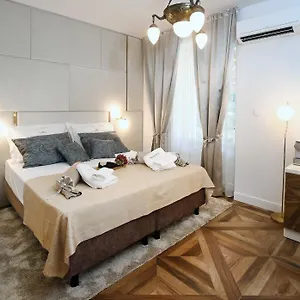 Garden Luxury Gostinjska kuća