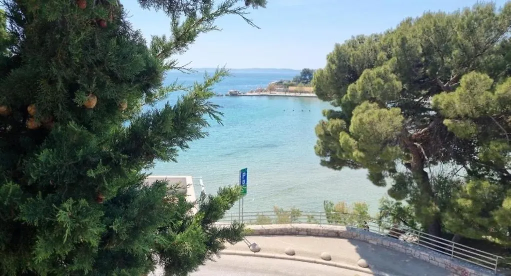 Serenity Beach Apartments Split